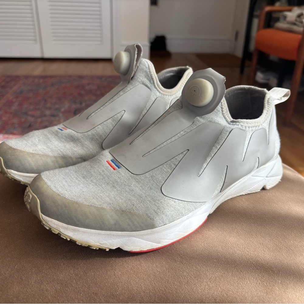 Size 9.5 - Reebok Pump Supreme Hoodie Gray
